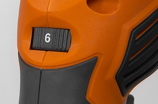 Кнопка фиксации шпинделя